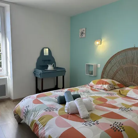 Casa vacanze Maison Confortable, Parking, Animaux Acceptés - 6 Pers. - Fr-1-653-298 *