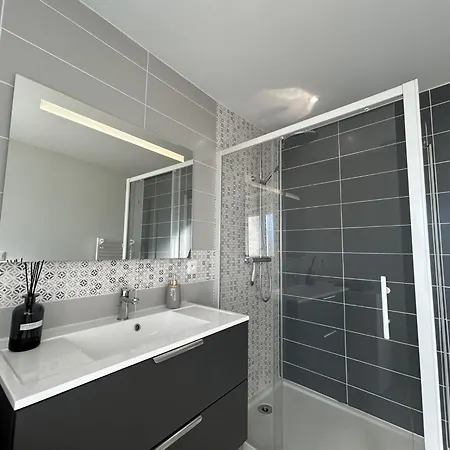 Maison Confortable, Parking, Animaux Acceptés - 6 Pers. - Fr-1-653-298 * Boisbreteau